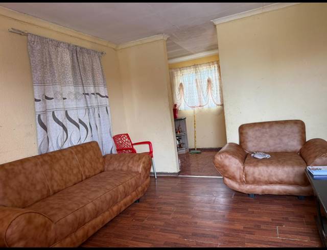 3 BEDROOM HOUSE FOR SALE IN MERITING